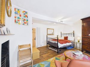 Photo 5- click for photo gallery